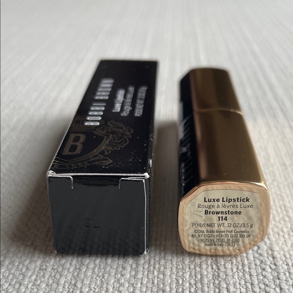 Bobbi Brown Luxe Hydrating Lipstick brownstone 114 - Picture 9 of 14